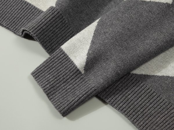 ブランドセーター着用イメージ